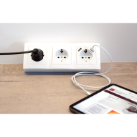 Steckdosenblock McPower Flair Aufbau, weiß, 3-fach Schutzkontakt + USB