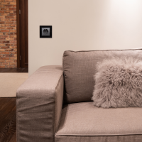 Schutzkontakt-Steckdose McPower Flair, 250V~/16A, Steckanschluss, anthrazit